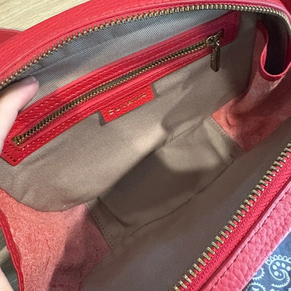Red Leather Cuyana Crossbody Bag/Purse - Picture 5 of 7